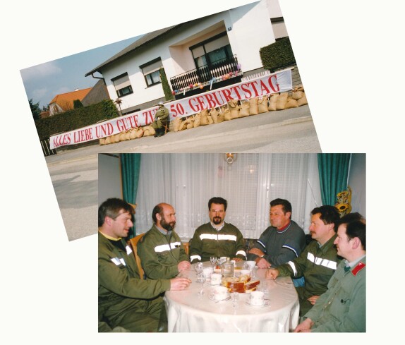 Stadtfeuerwehr: die Wehr gratuliert Kamerad Alexander Szabo (Mühlgasse 18) zum 50-er // Kiss-Weber-Imre-Szabo-Tullmann