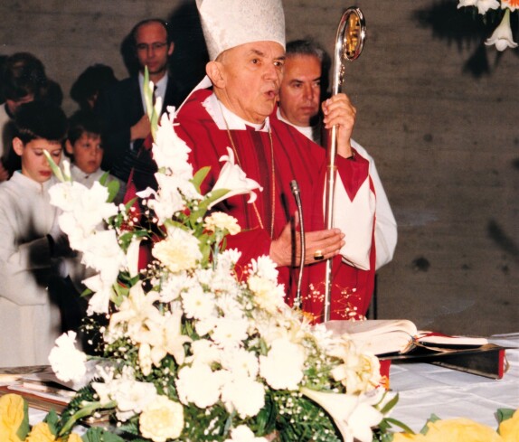 Röm. kath. Pfarre: Visitation und Firmung - durch Bischof Dr. Stephan László (Laszlo, Mikovits) am 23. Mai 1988