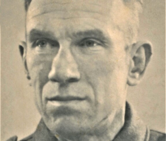Julius Ritter (*1905/+1984) - Oberwart Nr. 80 (Buchengasse 9) - als Soldat der Deutschen Wehrmacht (Portrait)