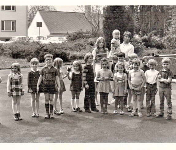 1. Jahrgang einer Vorschulklasse an der Volksschule (Baldauf/Karner)