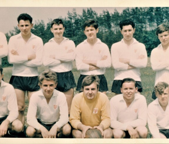 Fußball: Mannschaft der katholischen Jugend