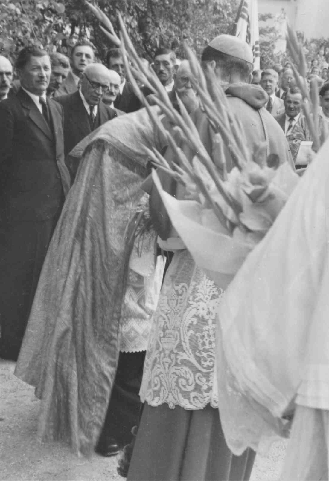 Röm. kath. Pfarre: Pfarrhofweihe am 30. August 1953