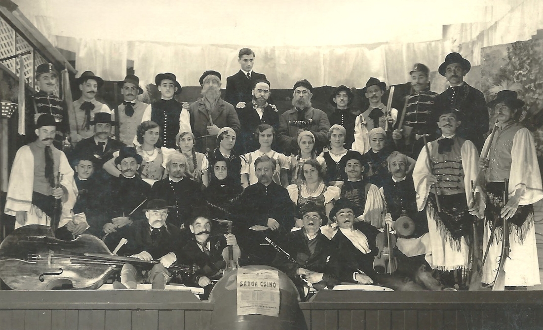 Theateraufführung des reformierten Lesevereins im Genossenschaftssaal: "Sarga Csiko"