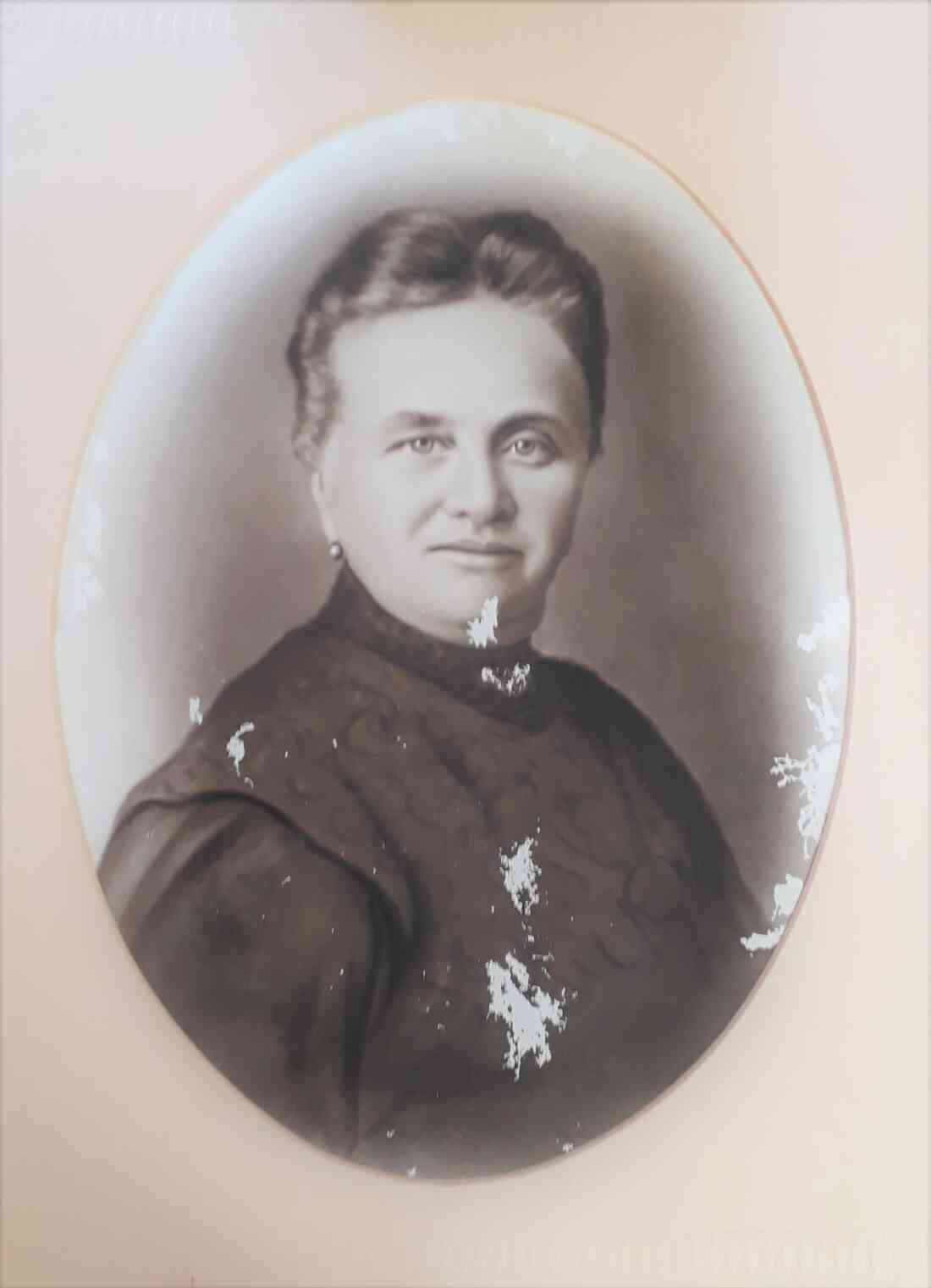 Wilhelmine Reiß, geb. Kotsondy (*1868 / +1929) - Portrait