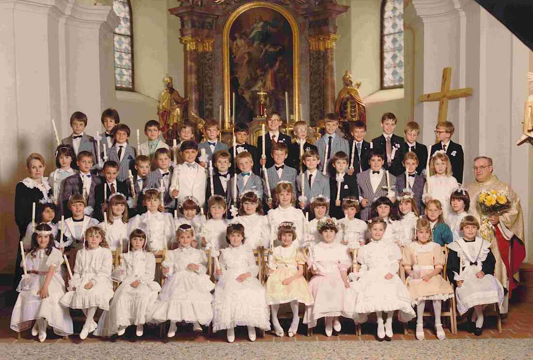 Röm. kath. Pfarre: Erstkommunion 1988 (Steszgal/Schwarz)