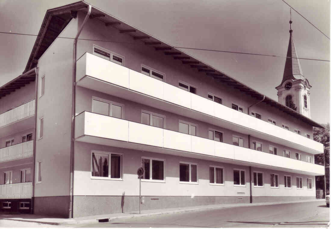Evang. Altenwohnheim (Evang. Kirchengasse 8-10)