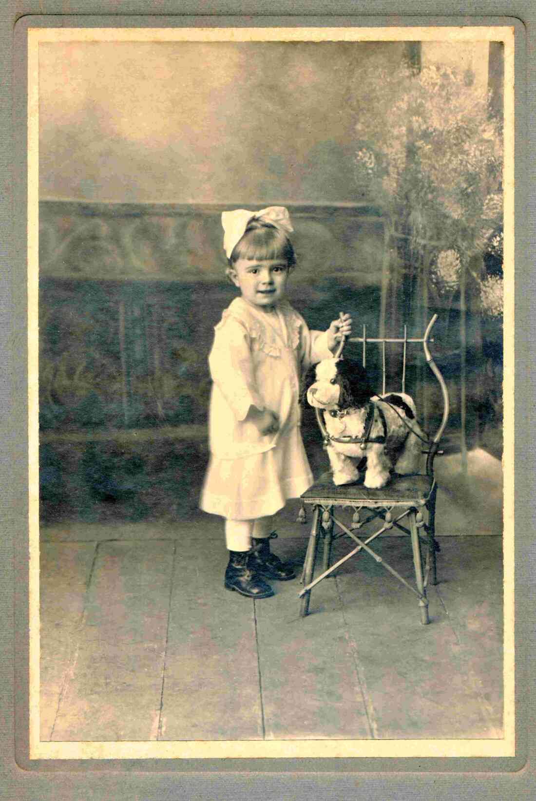 Wilhelmine Schuch (ver. Pani, *1916/+2007) - Portrait
