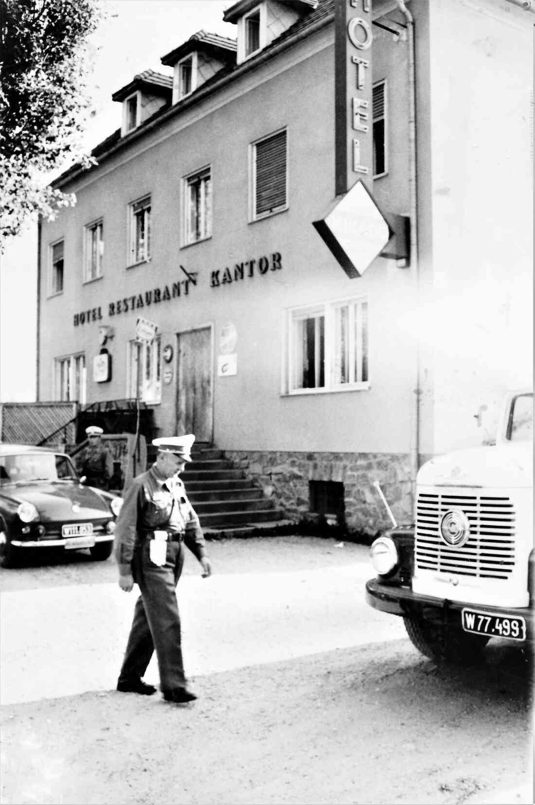Gendarmerie: Kontrollen vor dem Hotel Restaurant Kantor