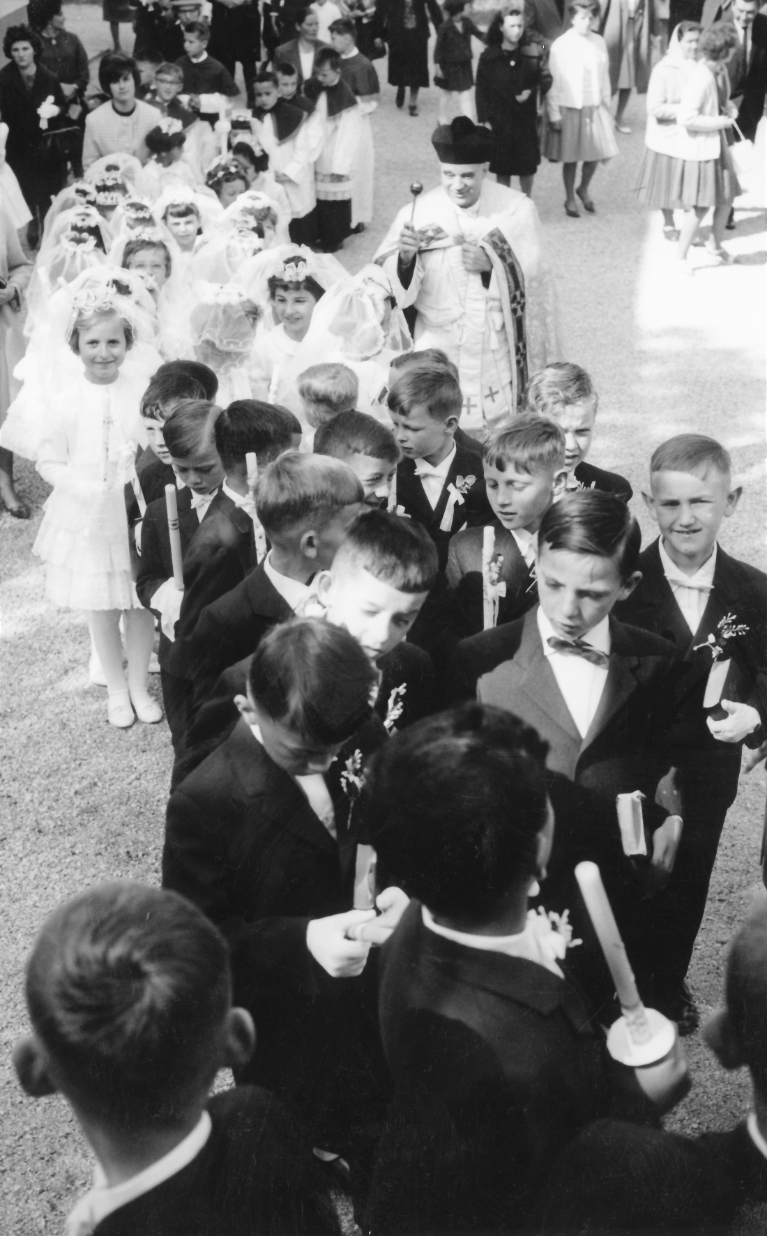 Röm. kath. Pfarrgemeinde: Hl. Erstkommunion  1964