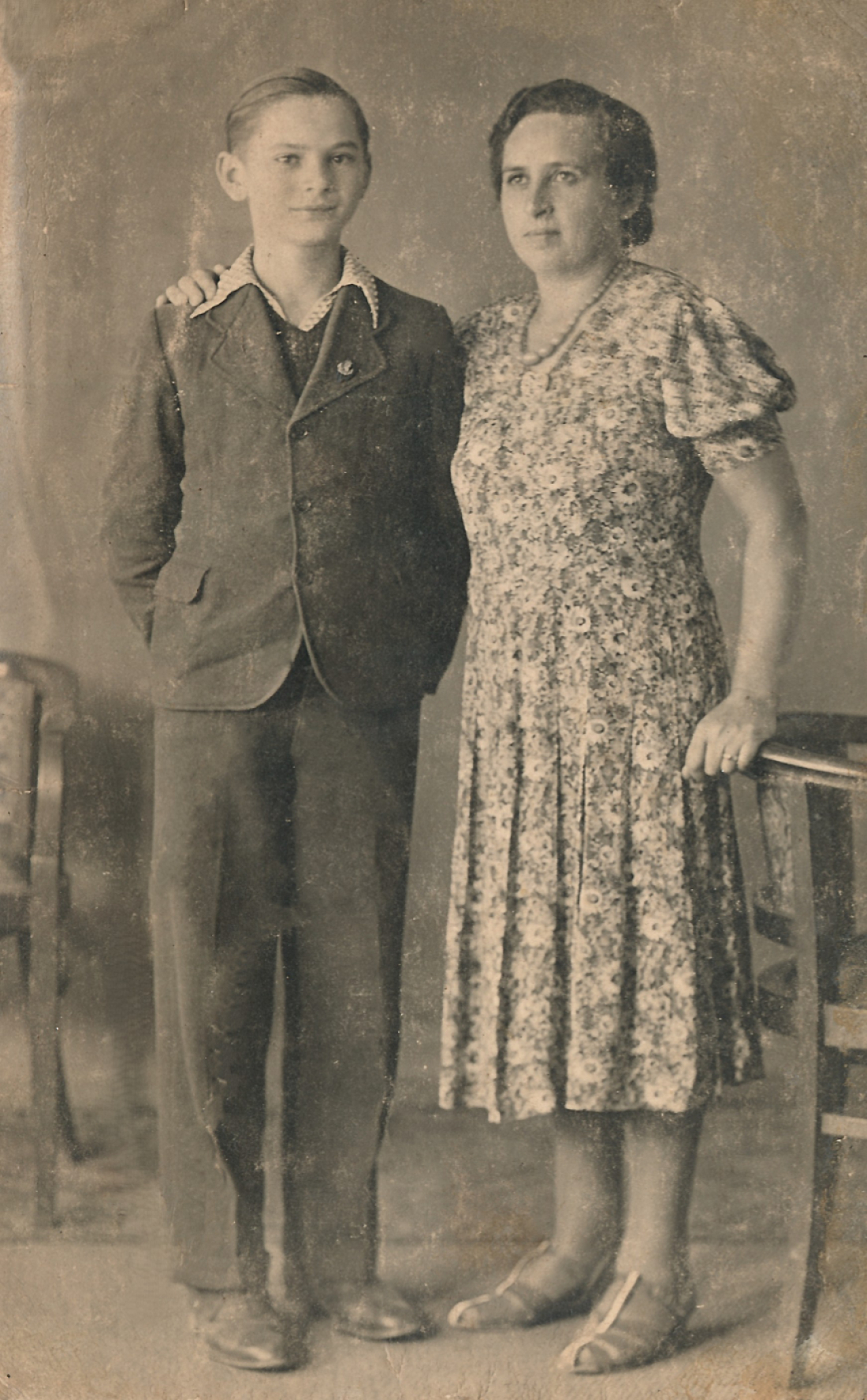 Marktfahrerdynastie: Alfred Zeisser (*1927/+1990) mit Mutter Hermine Zeisser (geb. Fliesel, *1909/+1985) - Schreibweise manchmal auch Zeiser (Rechte Bachgasse 8)