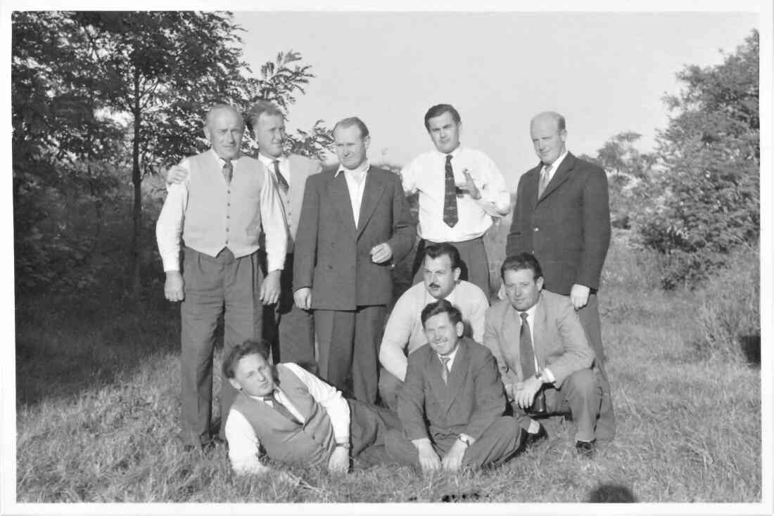 Der "Club" - Männerrunde (Hofmann/Simon/Zambo/Piff/Scherber/Blach/BrunnerMareich)