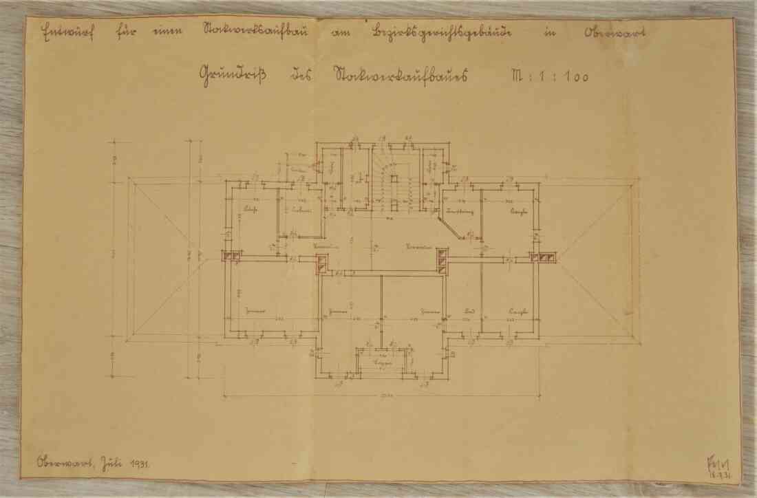 Plan/Entwurf zur Aufsetzung eines 2. Obergeschoßes auf das Gerichtsgebäude von Baumeister Michael Gaál