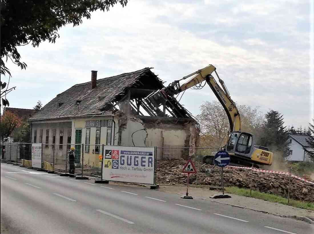 Abriss des Hauses Steinamangererstraße 54