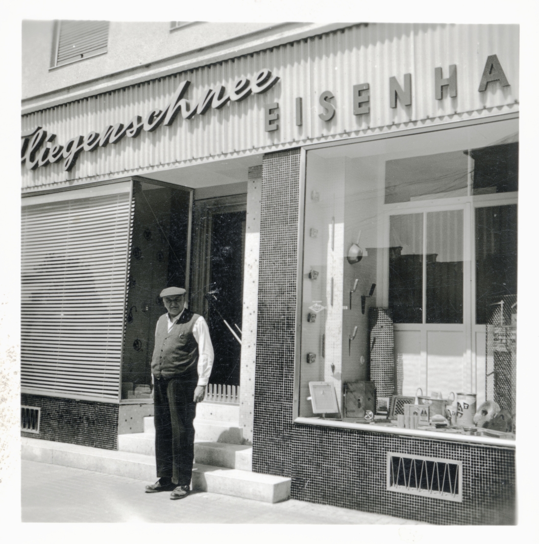 Firma Fliegenschnee (Wienerstraße 14): Johann Fliegenschnee jun.