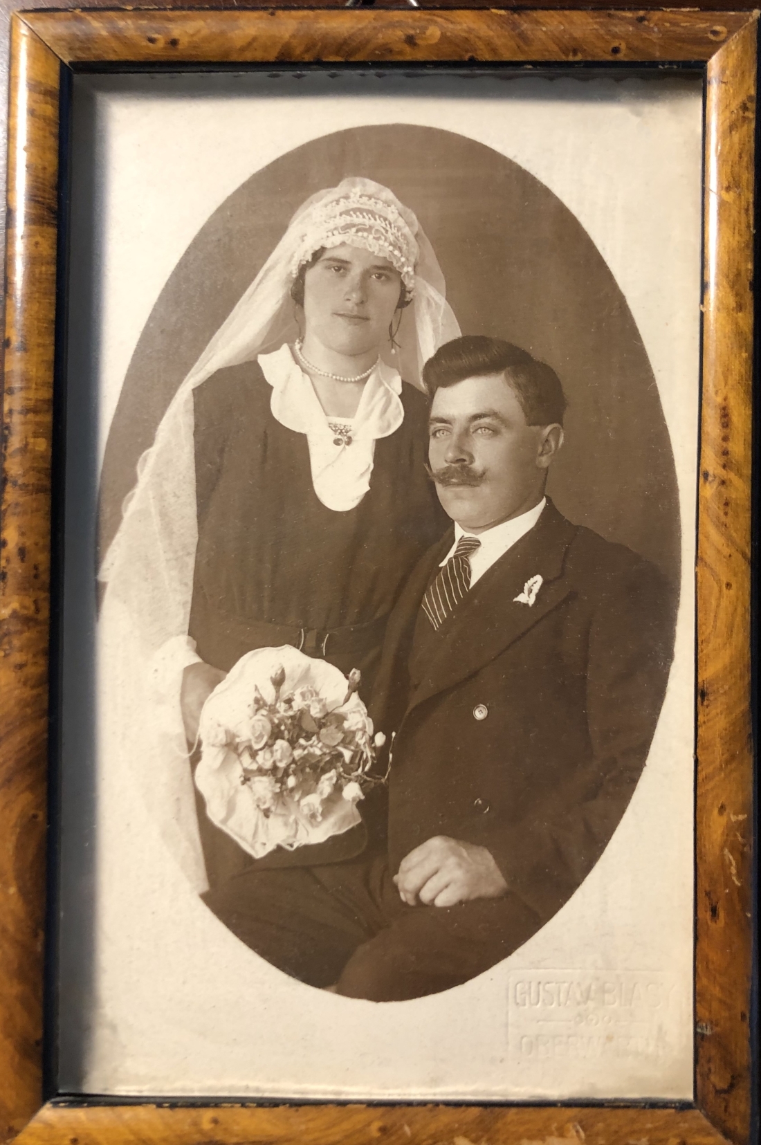 Das Hochzeitspaar Gisela (geb. in Barabaszeg , *1909/+1974) and Michael Adorjan (*1903 /+1975) Wedding Picture - Hochzeitsfoto / Portrait