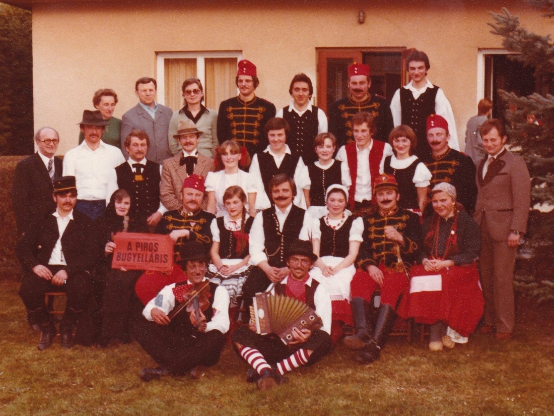 Reformierter Leseverein: Theaterstück "A piros bugyelláris" 1978