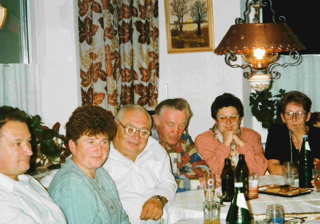 Oberwarter Gruppe in geselliger Runde - Toth/Tölly/Horvath/Szabo