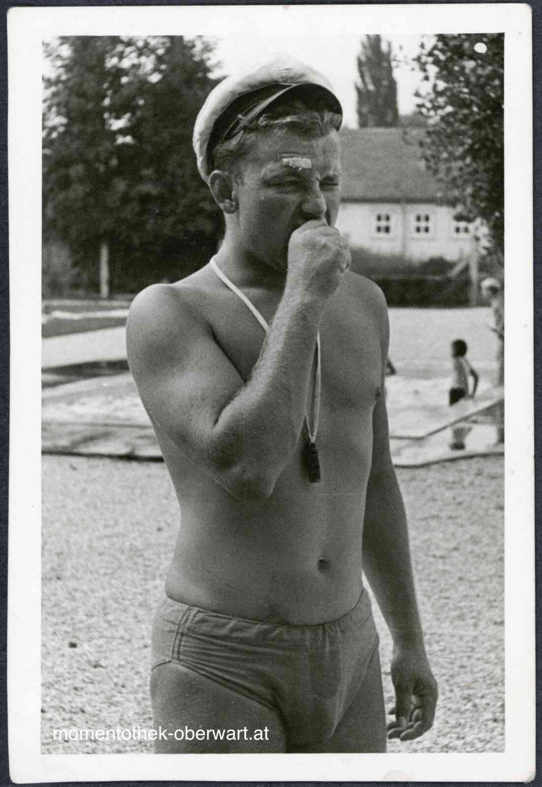 Bademeister Alfred Übelher, der "Gorell-Fredi"