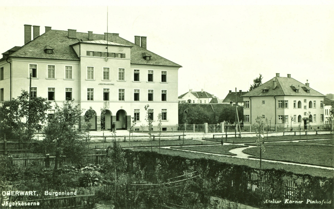 Kaserne mit Mannschafts- und Verwaltungsgebäude (Prinz Eugenstraße 6 und 4)