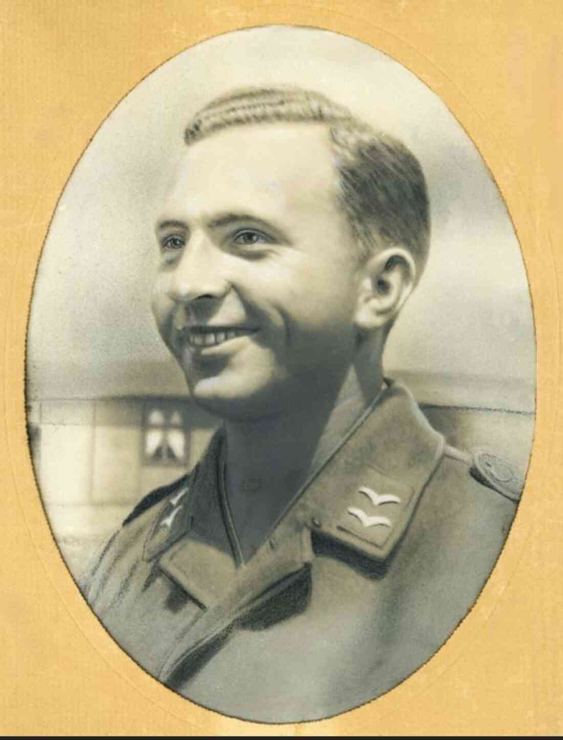 Portrait: Unterfeldwebel Alexander Benkö (*1919/+1944) gefallen als Soldat der deut. Wehrmacht - OW 652 / Wächterhaus 14