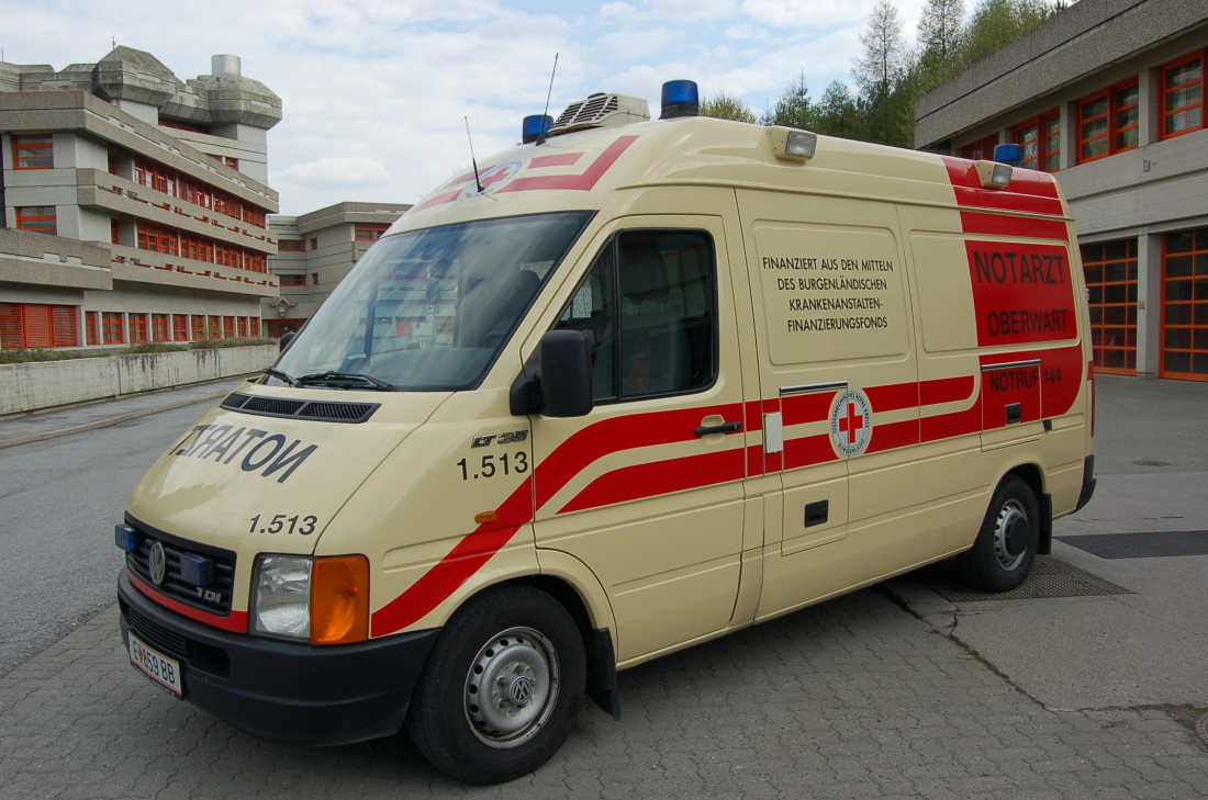 Rotes Kreuz: Notarztwagen
