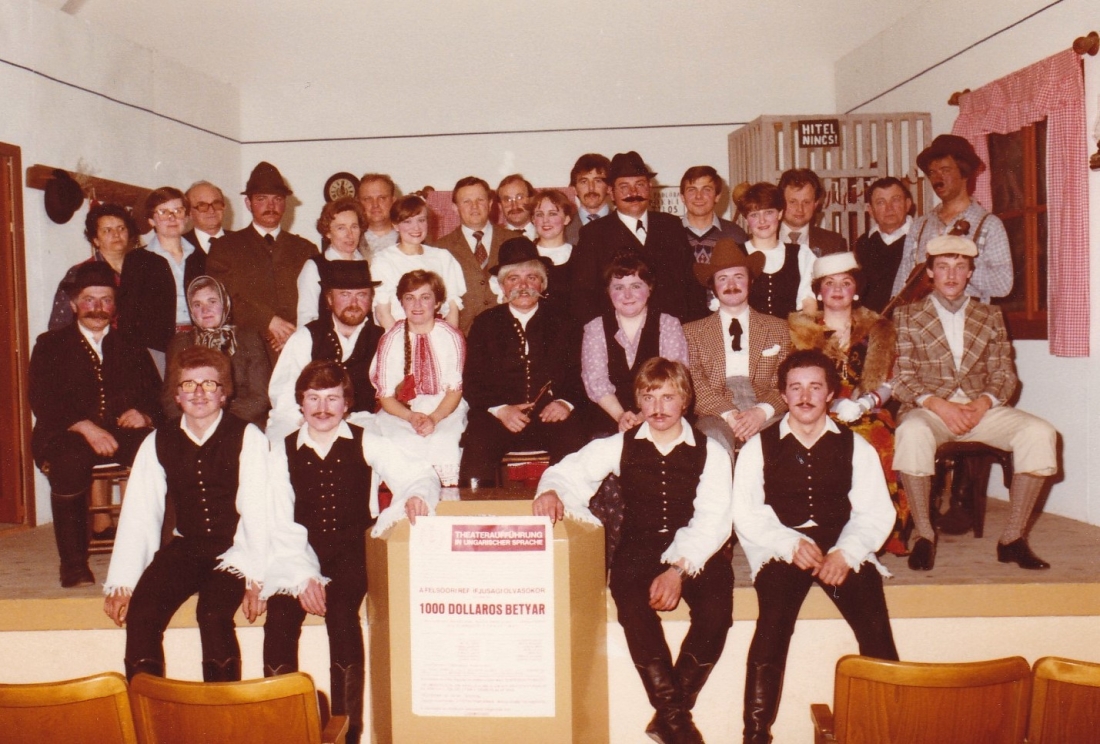 Reformierter Leseverein: Theaterstück "Ezer dolláros betyár" 1981