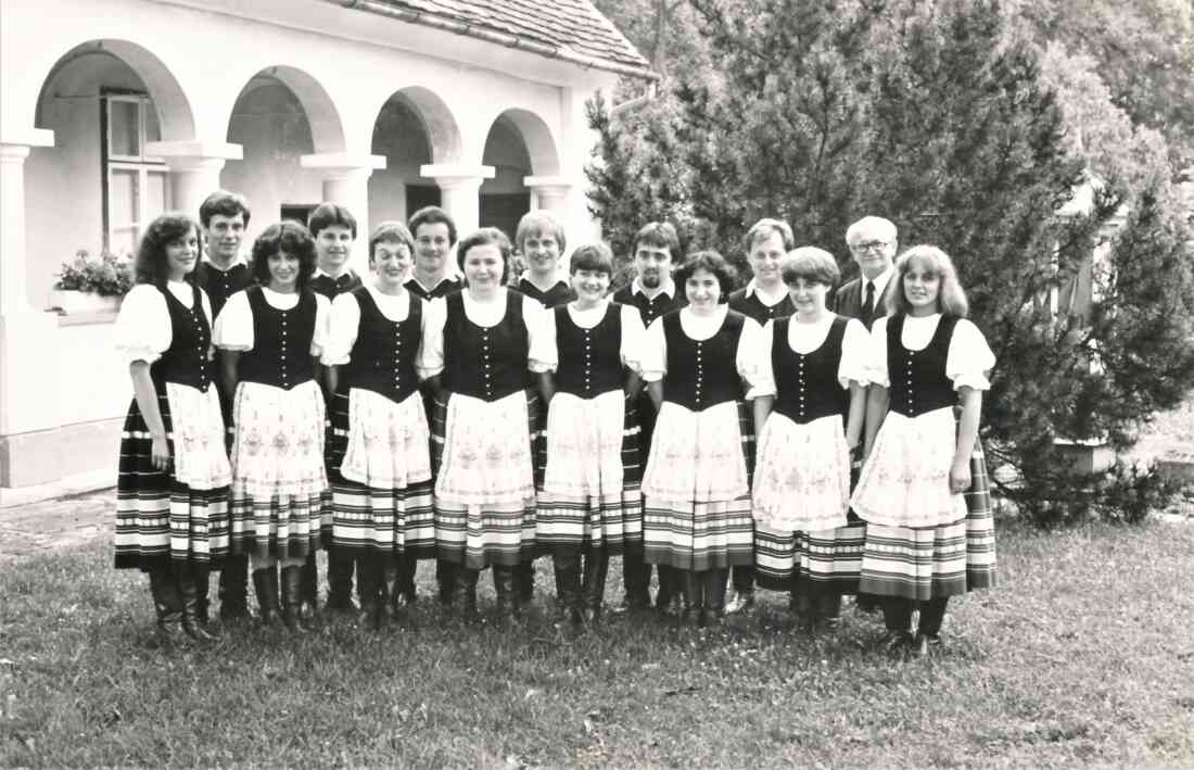 Ungarische Tanzgruppe des reformierten Lesevereins