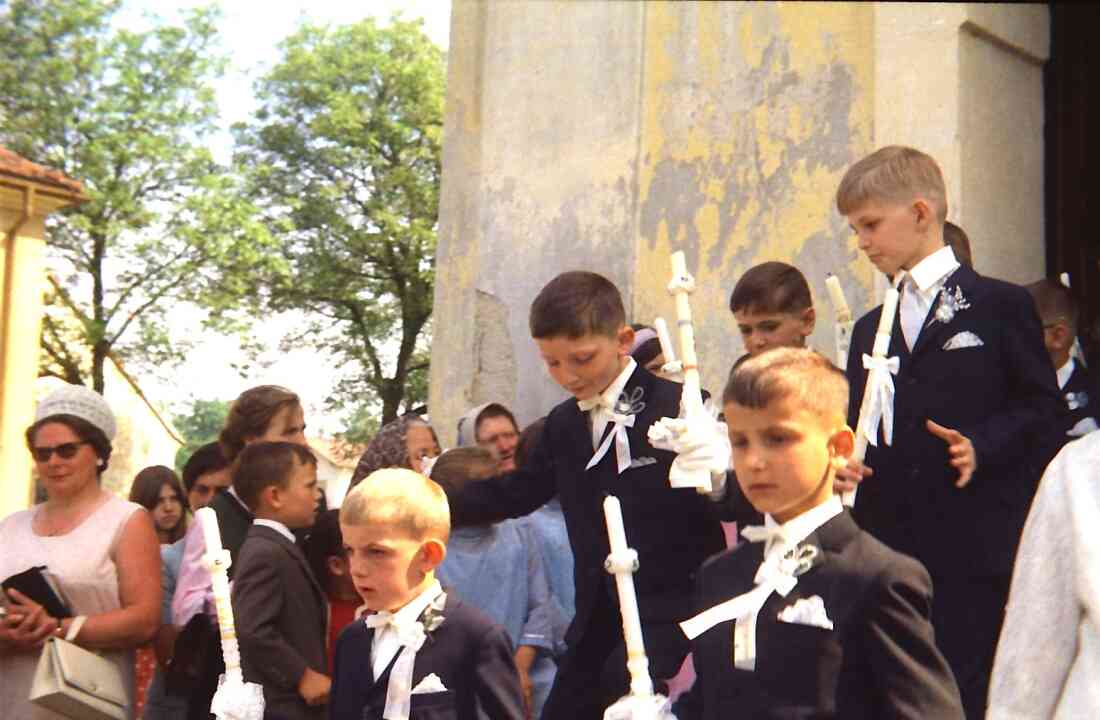 Röm. kath. Pfarre: Erstkommunion 1969 - Orovits/Mirtl/Nemeth/Langer/Marth