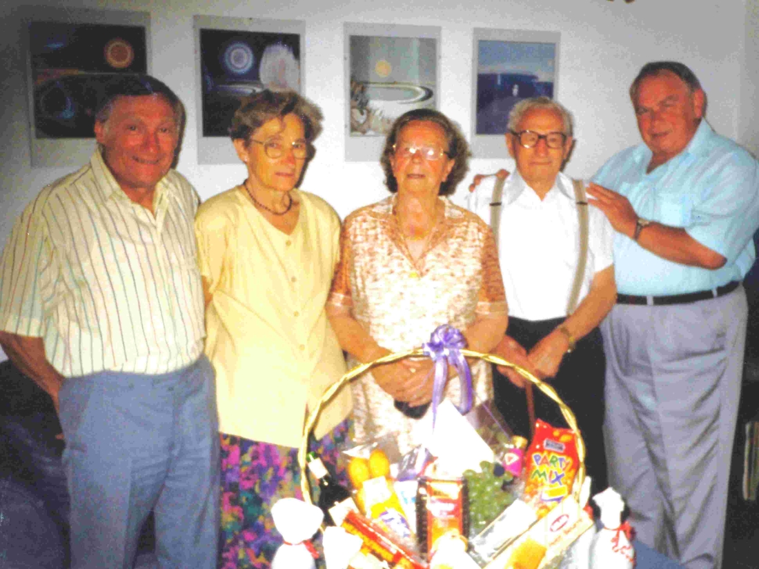 Gratulation zum 90. Geburtstag von Michael Benkö (*1909/+1999; - Eichendorfgasse 17) - Muth/Frebel/Miklos