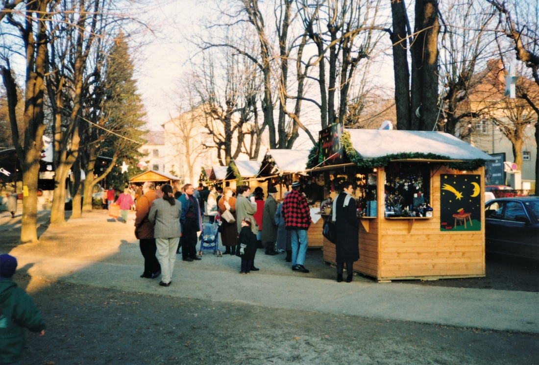 1. Oberwarter Christkindlmarkt: strahlendes Schönwetter im Stadtpark