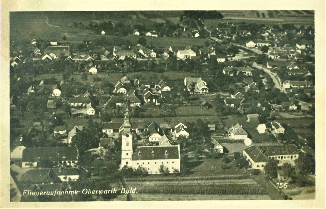 Ansichtskarte: Fliegeraufnahme - reformierte Kirche mit Teilen des Obertrums gegen NW (Luftbild)