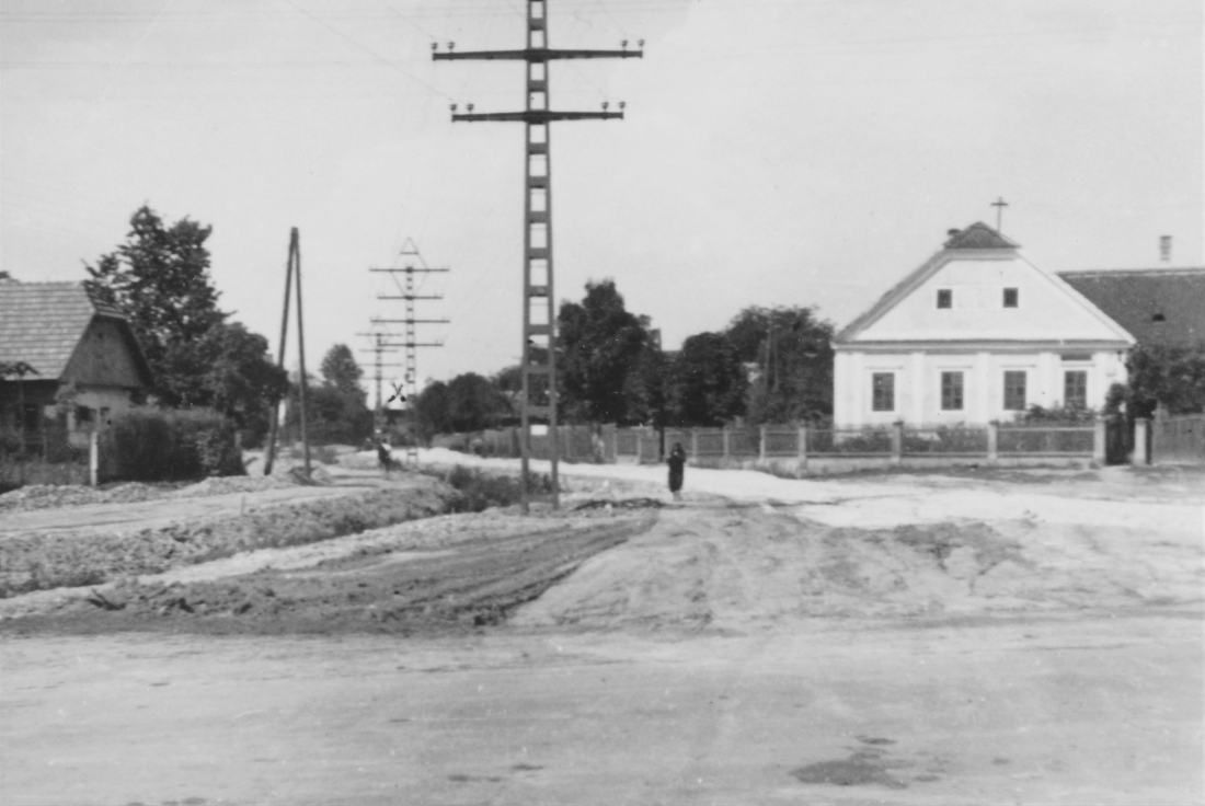 Blick von der Kreuzung Grazerstraße/Bachgasse in Richtung NO: GH Pfeiler, dann Pusztay