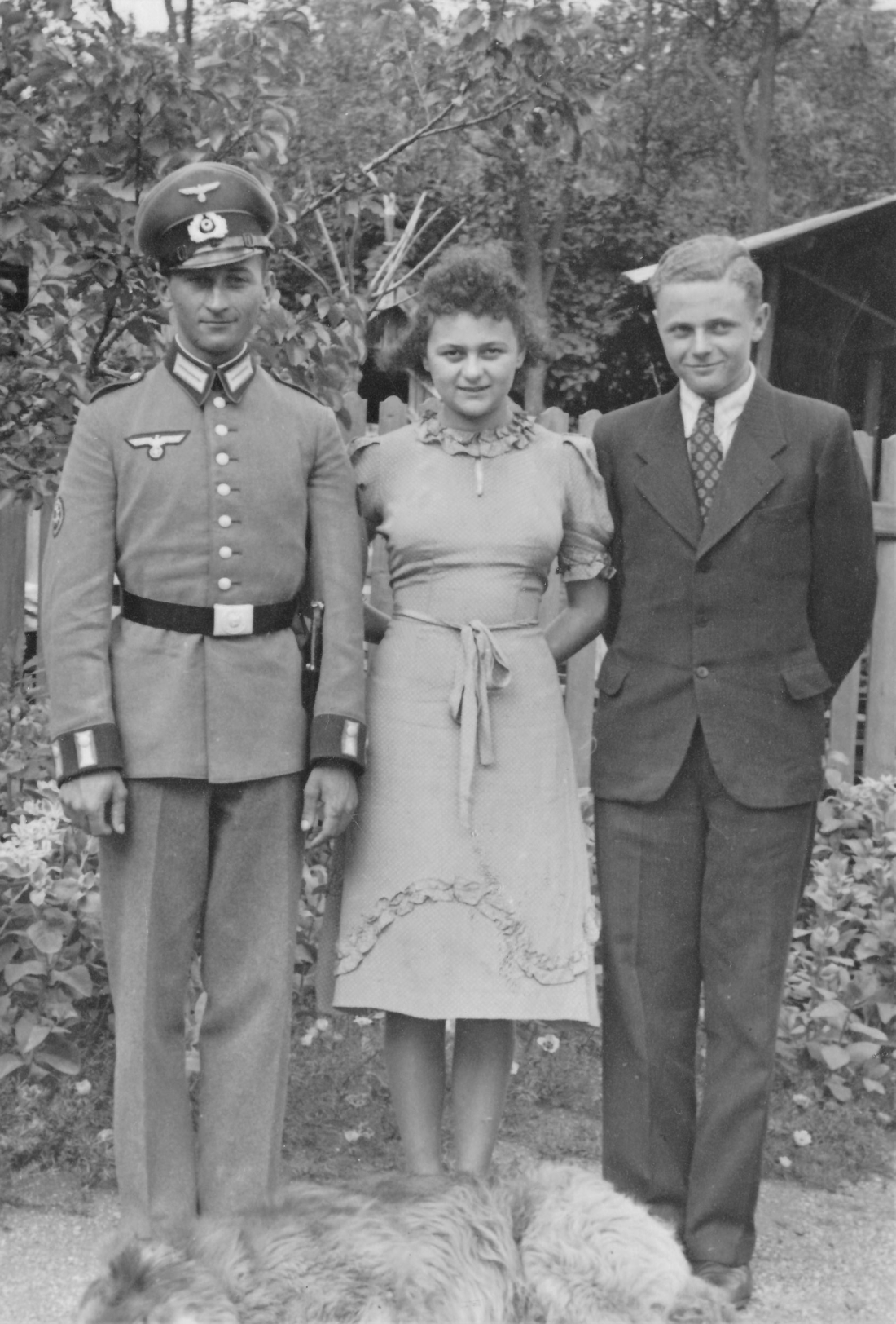 Drei Kinder von Fam. Johann Vörös (Frisör) - OW 824 / Reichlgasse 14