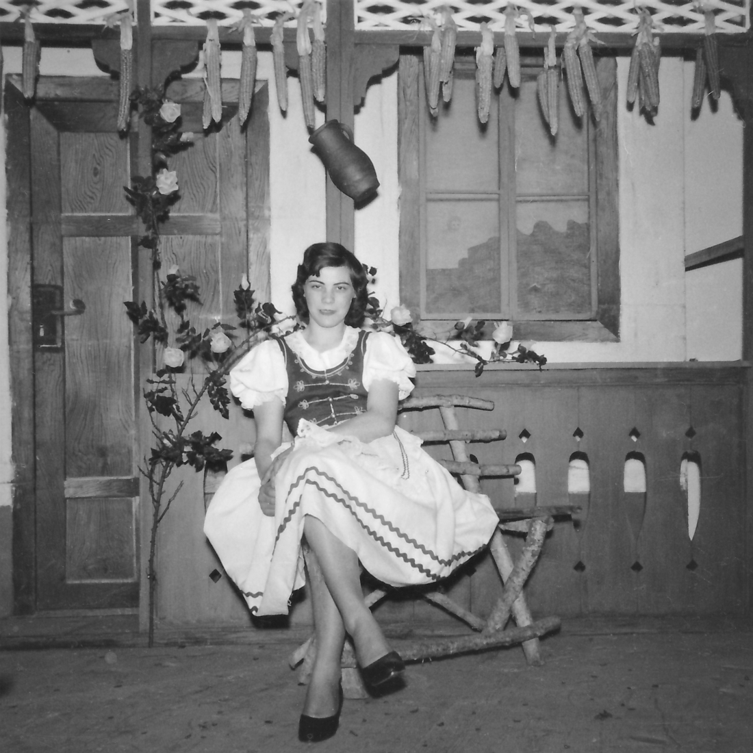 Julianna Faith (verh. Seidl): Theateraufführung des reformierten Lesevereins "A Juhasz Legeny" ("Der Schafhirte")