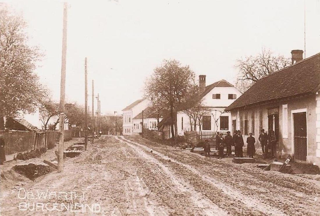 Grazerstraße - Blick gegen NO mit Haus Grazerstraße 61 (Berke, Pratser, Drobits)