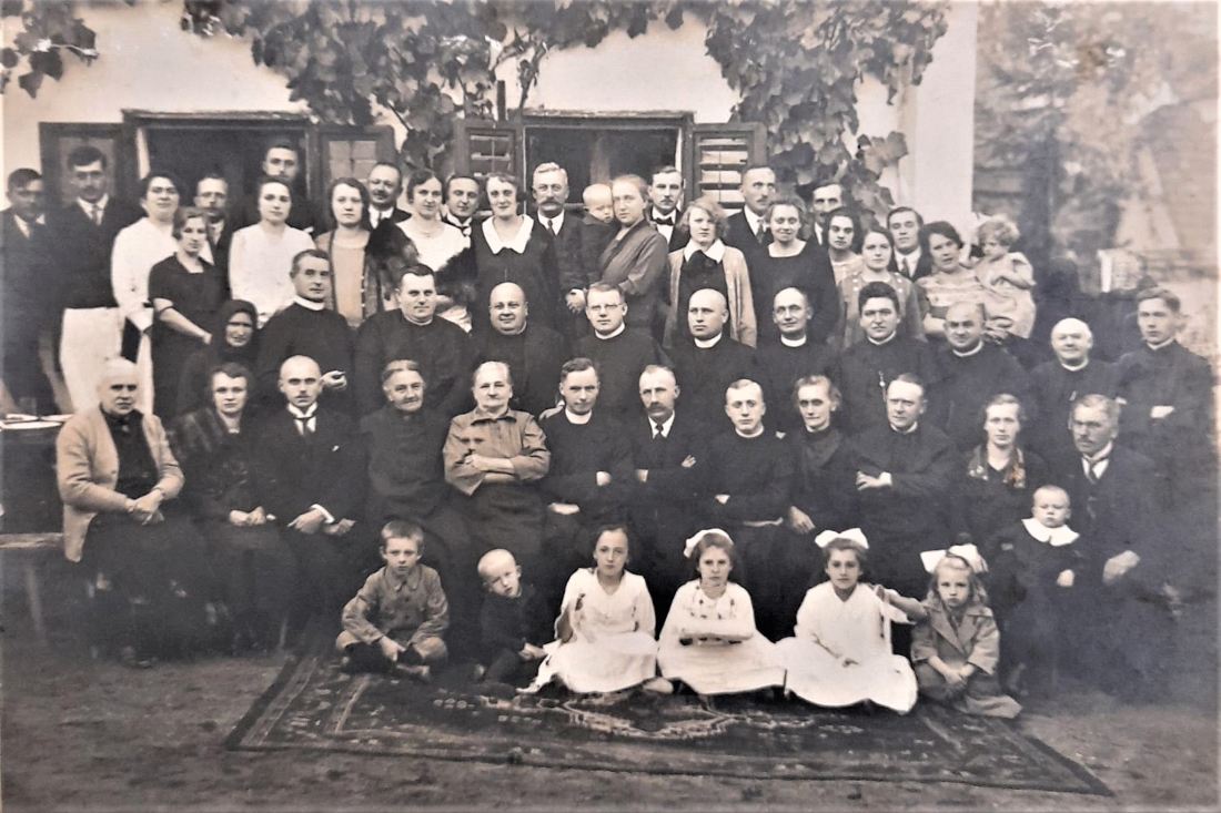 Röm. kath. Pfarre St. Martin: Amteinführung von Pfarrer Johann Halmai (+1868/+1932)