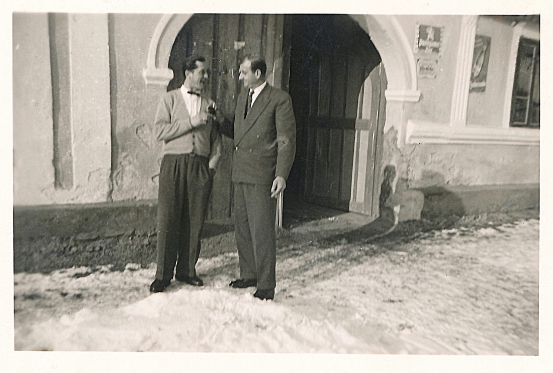 Vor dem dem Gasthaus Kantor "Goldener Stern" (Grazerstraße 44)