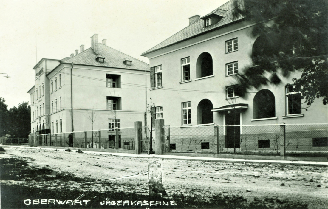 Kaserne mit Mannschafts- und Verwaltungsgebäude (Prinz Eugenstraße 4 und 6)