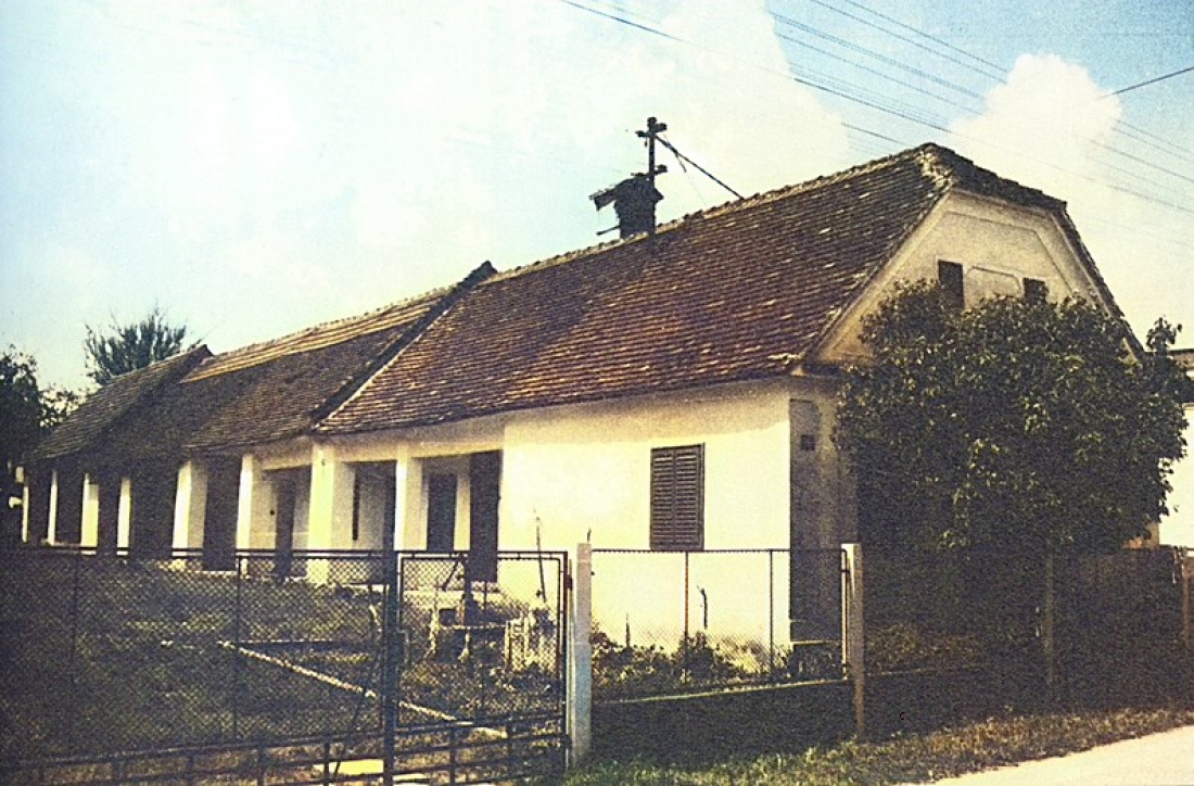 Bauernhaus Dornburggasse 4 (Lidia Benkö) - Zur Geschichte der Entwicklung der Hausformen