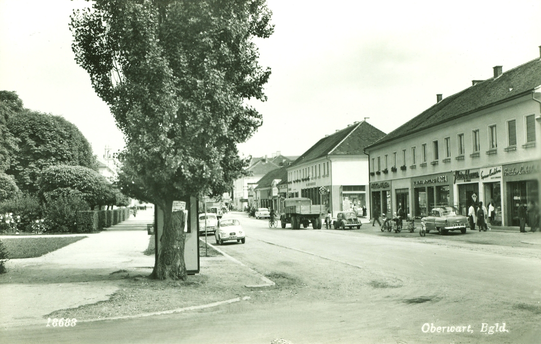 Hauptstraße gegen SO