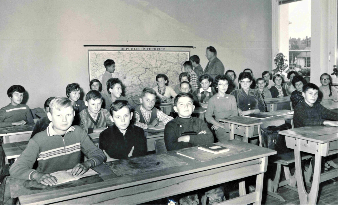 Volksschulklasse mit VL. Alexander Schranz