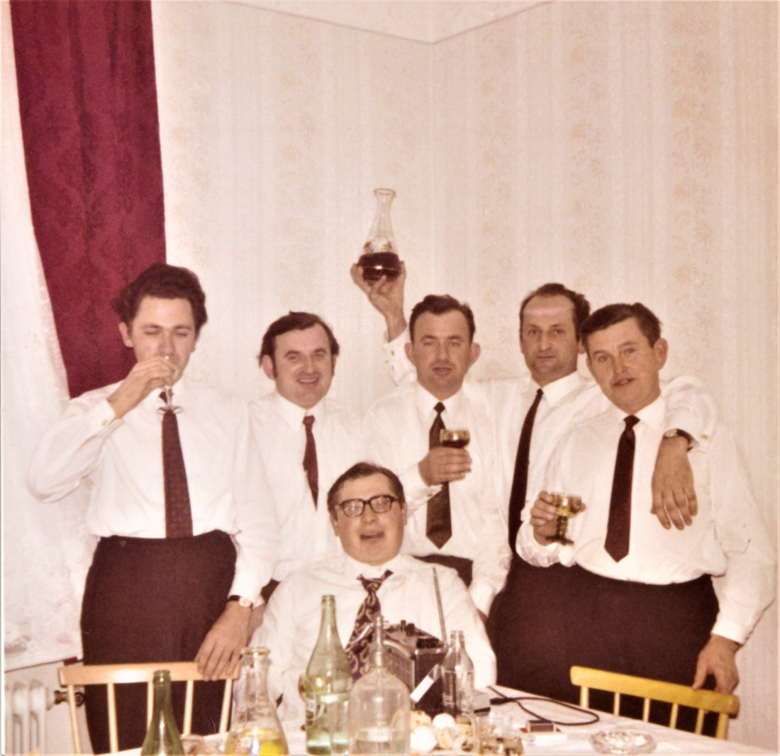 Taufe von Alexander Baliko (Sohn von Alexander und Zsofia Baliko): Herrenrunde - Mühlgasse 16a