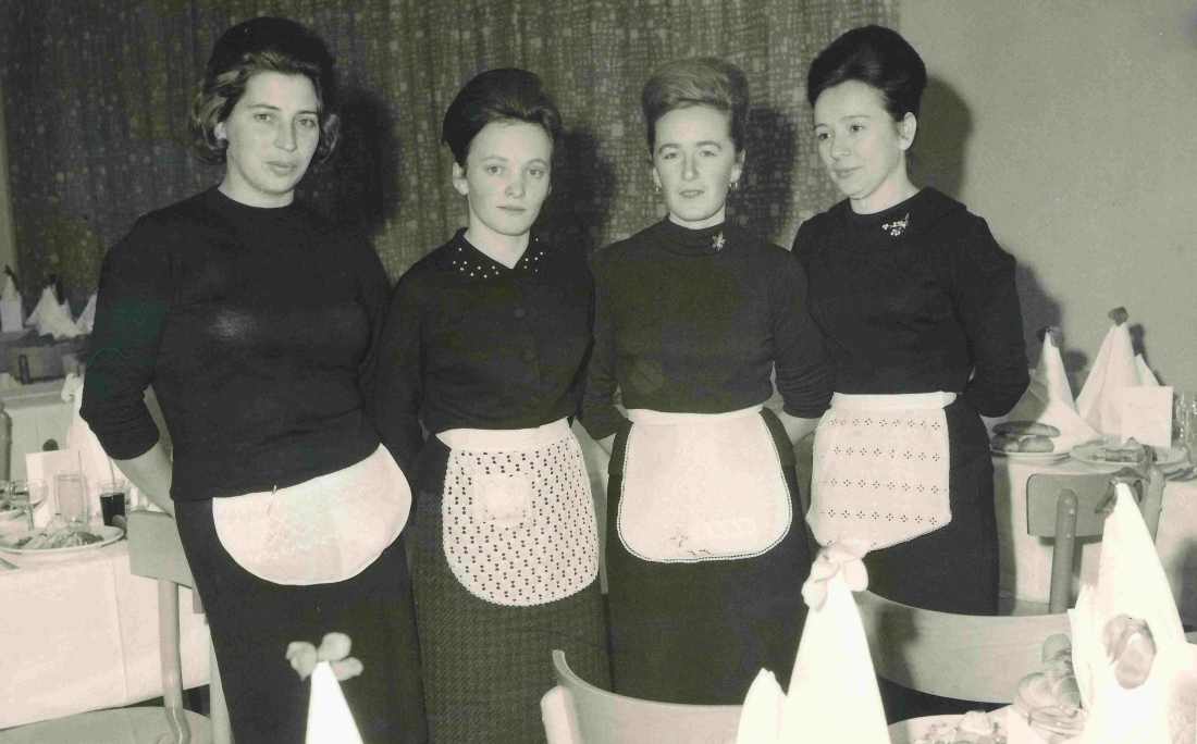 Gasthof Neubauer (Wienerstraße 35): die Servier-Damen - Stumpfel/Doleschal/Arnhold