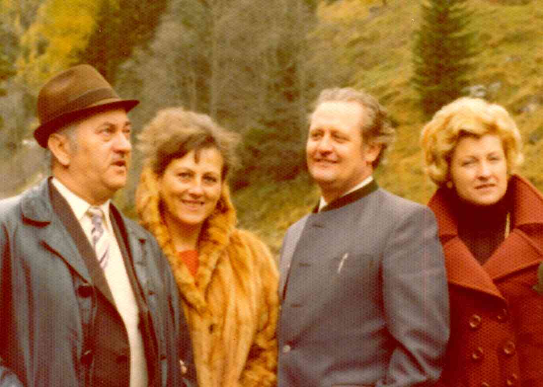 Die befreundeten Gastwirte Posch und Neubauer auf einem gemeinsamen Ausflug