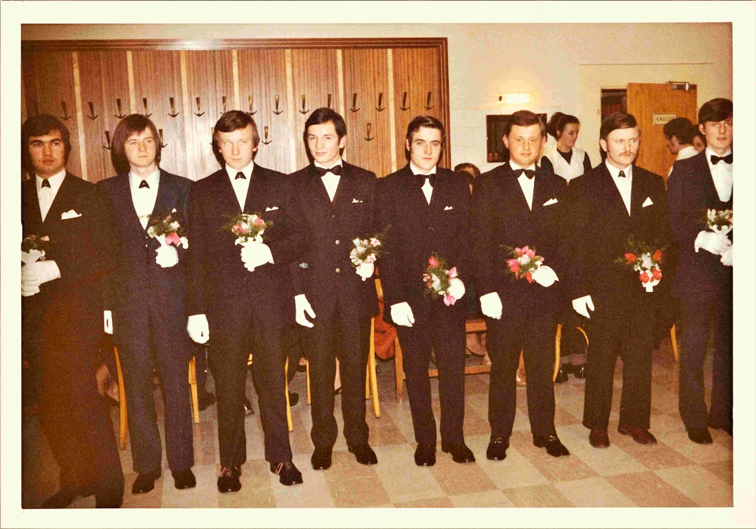 Die "Jungherren" beim ref. Jugendball 1972 - Imre/Gyenge/Hegedüs/Gangoly/Szabo/Baliko/Benkö/Racz