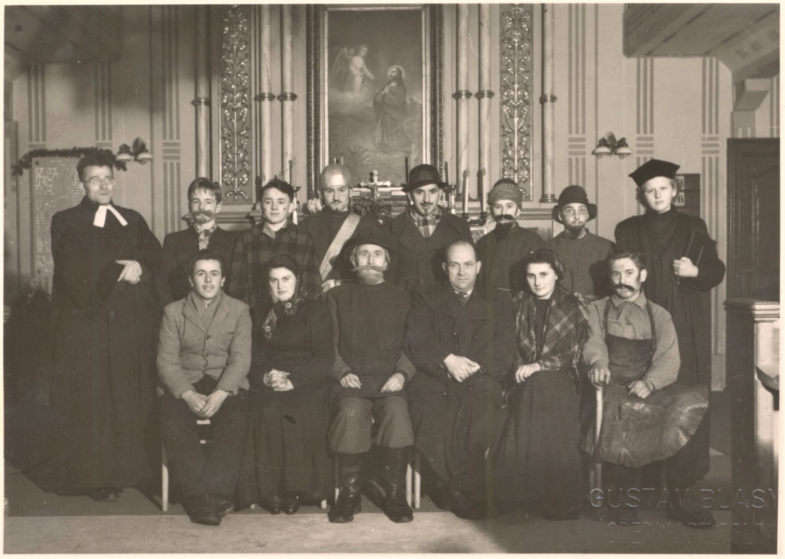 Evang. Pfarrgemeinde AB: Theateraufführung einer Laienspielgruppe