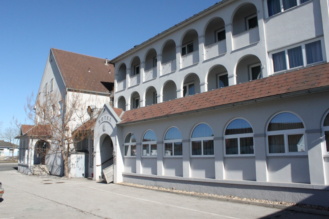 Rotes Kreuz: Schulungszentrum im ehemaligen Hotel zur Pinka, (Grazerstraße 71)