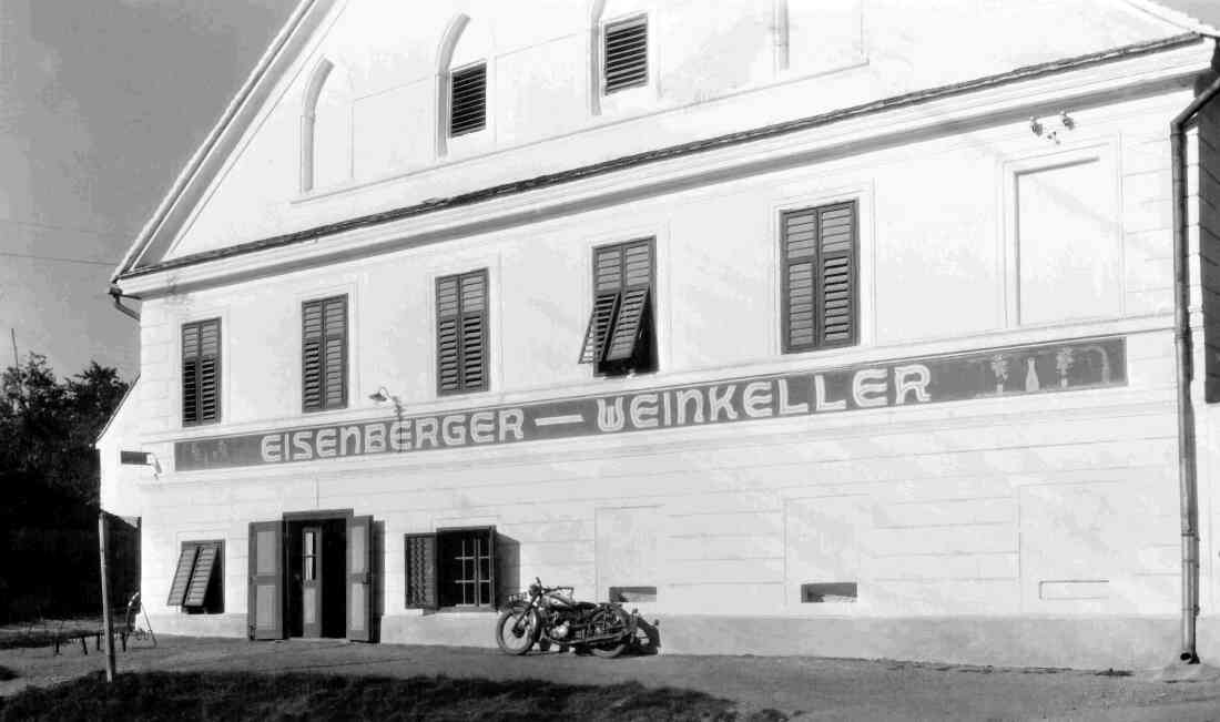 "Schwabhaus" - ehemals Weinhalle und Weingroßhandlung sowie Ziegelei Josef Zambo (Steinamangererstraße 75)