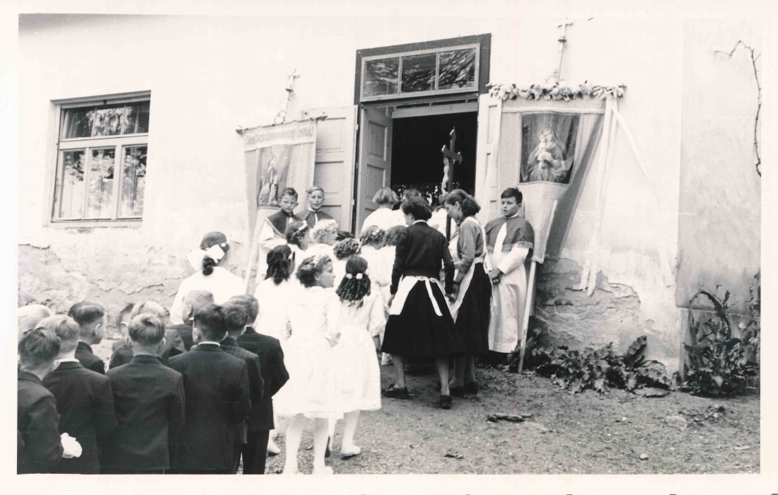 Röm. kath. Pfarre: Erstkommunion 1963
