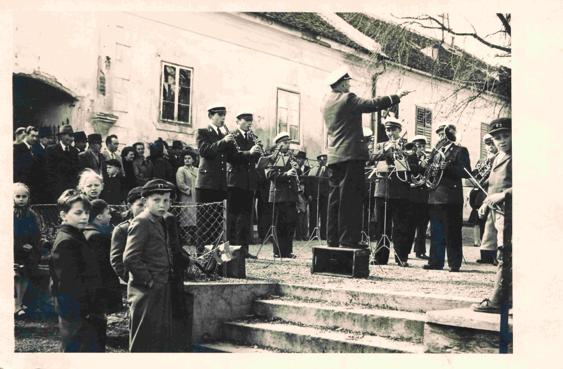 Stadtkapelle: Platzkonzert in Stadtschlaining - Frebel/Benedek/Handler/Kappel/Plank/Obojkovits/Molnar
